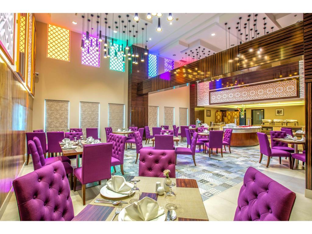 Gulf Court Hotel Manáma Kültér fotó